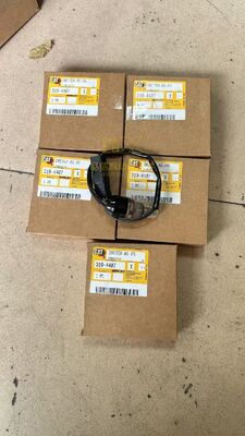 319-4407 3194407 Excavator Pressure Switch CAT C7.1 3512B 336D Engine Pressure Sensor