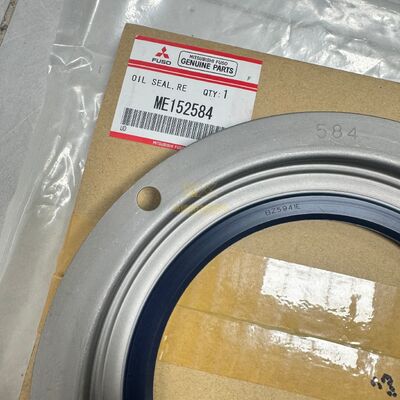 For Mitsubishi ME152584 Crankshaft Rear Oil Seal 6D24 Excavators Engine Parts